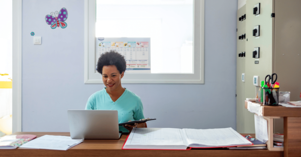 Image of a nurse engaging with a patient via a video call, showcasing the integration of artificial intelligence in health technology.